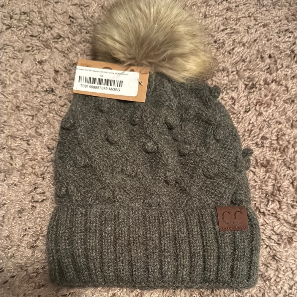 C.C Gray Knit Pom Pom Beanie